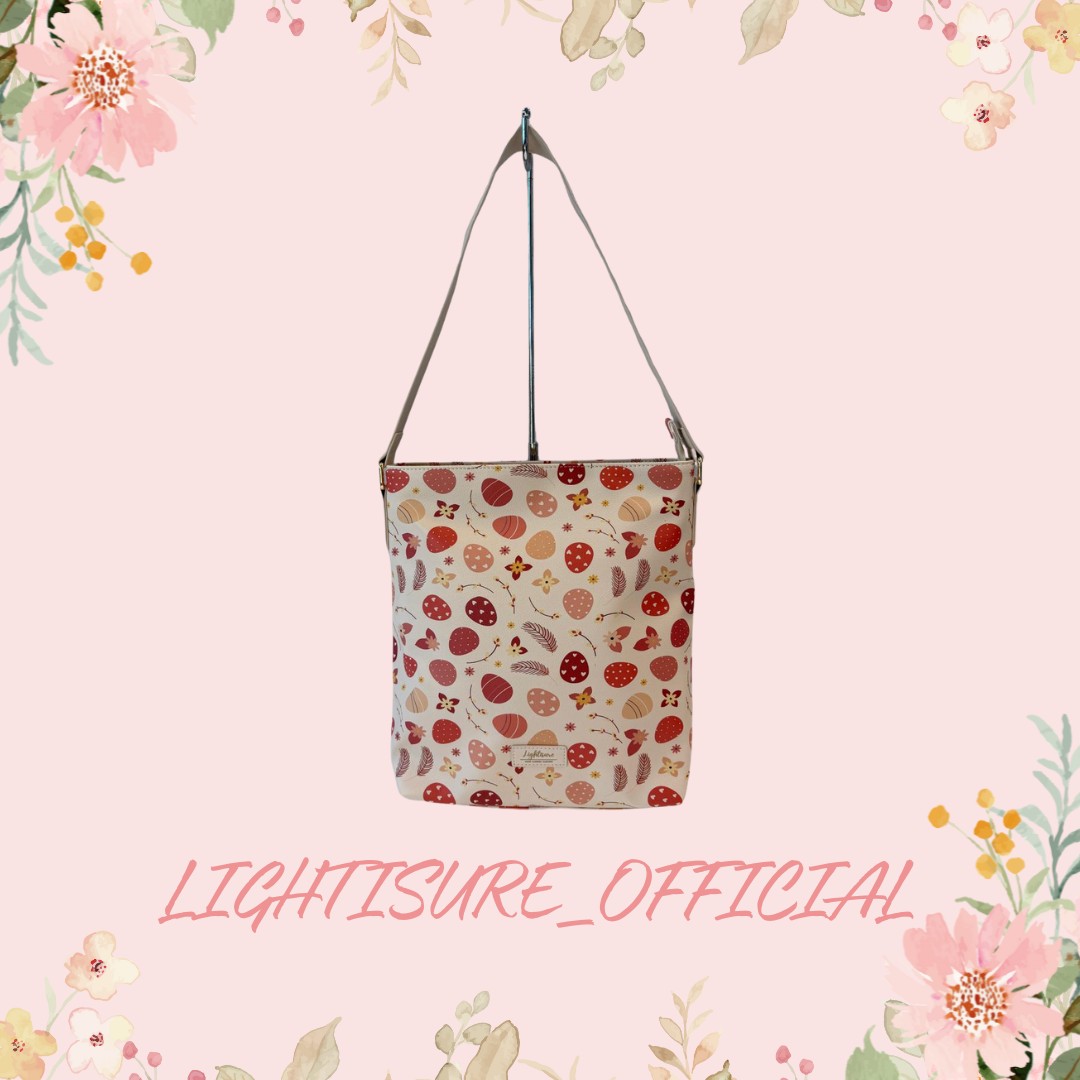 "Fruit Frenzy" Nutty Handbag 